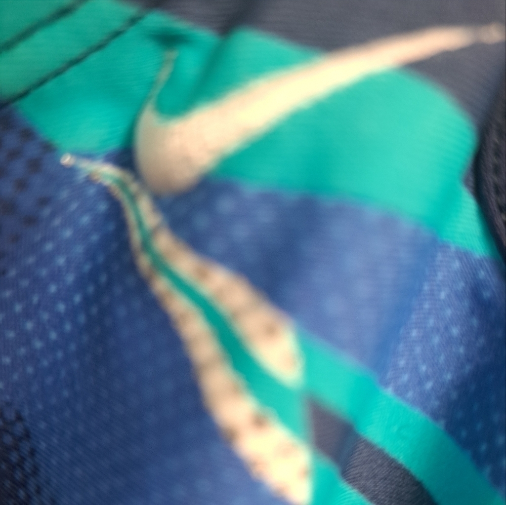 Nike Racerback Swimsuit In Geometric Pattern  Size 4 - Picture 3 of 12